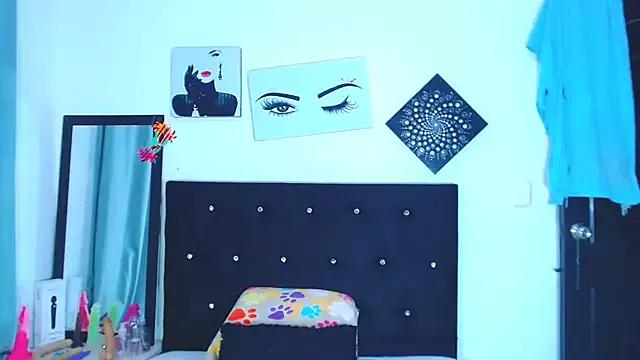 Jenng18 from StripChat