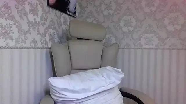 Jennifer838 webcams show profile image 