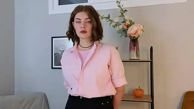 Jennifer_Lamb from StripChat is Freechat