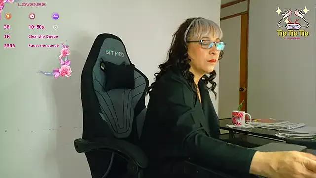 JenniferBrowl_Tn from StripChat