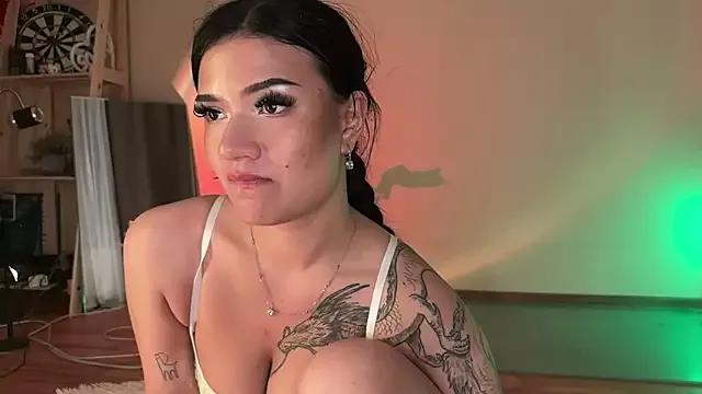 jennifersboooty from StripChat