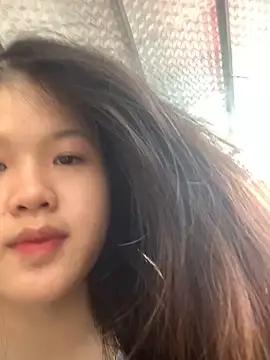 jenny5869 from StripChat