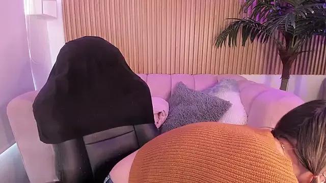 Jenny_Wolridge_ from StripChat