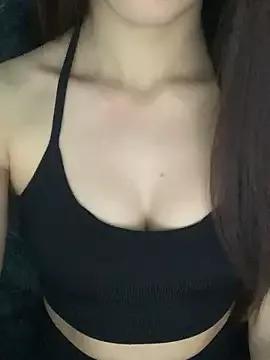 JennyQueen18 from StripChat