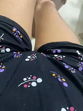 Jesmin_00 webcams show profile image 