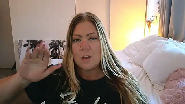 JESS_LOVES from StripChat