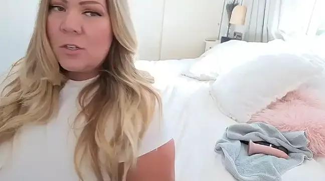 JESS_LOVES from StripChat