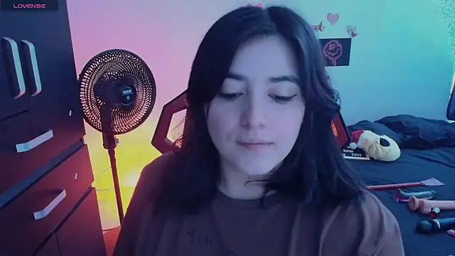 Jessica_Cuteass18 from StripChat