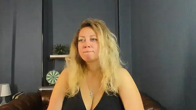 JessicaFoxie from StripChat