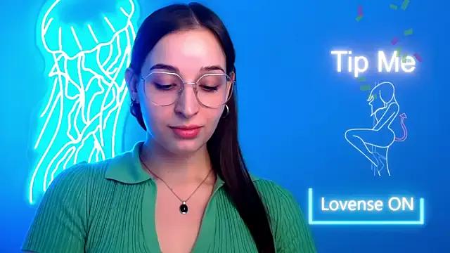 Jessie_Kisss from StripChat