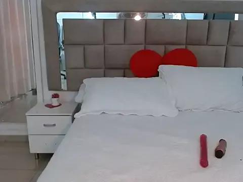 JessiMuack from StripChat is Freechat