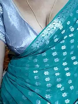 Jivitha6 webcams show profile image 