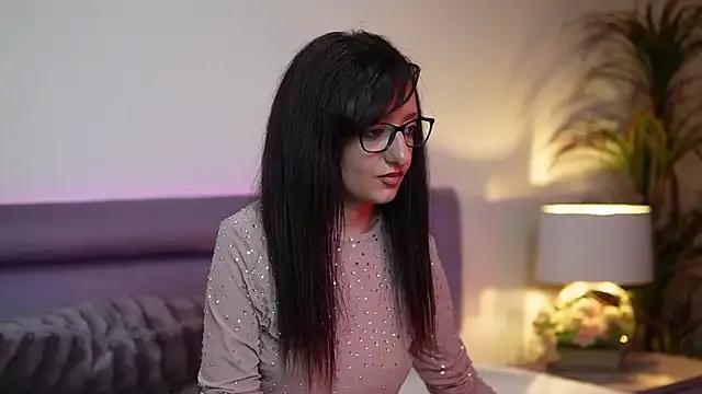 JoelleApril from StripChat is Freechat