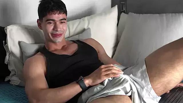 joesteel from StripChat is Freechat