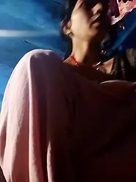 Jooli_xx from StripChat