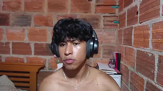 Jose_Gomez_1 from StripChat is Freechat