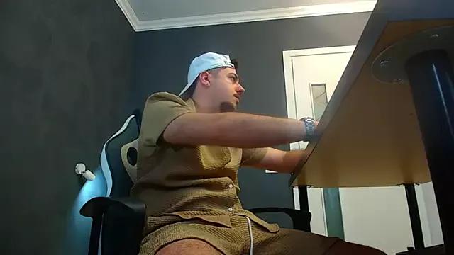 JoshKnights from StripChat is Freechat
