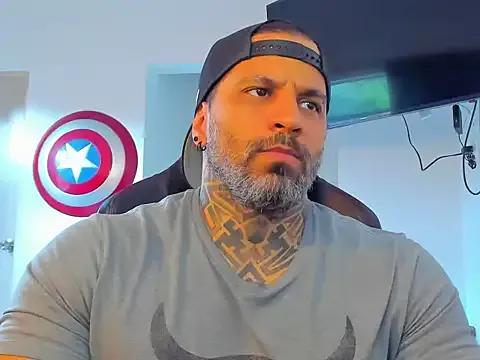 Photos of JoshRigby from StripChat is Freechat