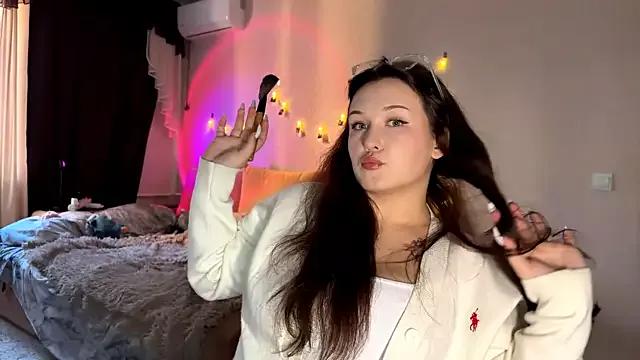 JowlySpare from StripChat is Freechat