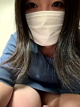 JP_KareN_JP from StripChat is Freechat