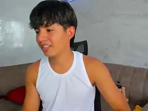 juanydavid from StripChat is Freechat