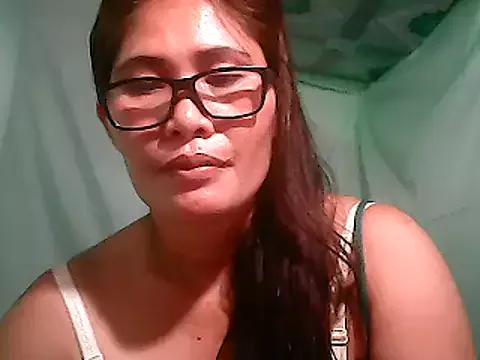 Juicy_69xx from StripChat is Freechat