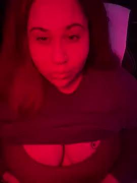 Juicyjordie from StripChat is Freechat