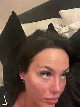 Juicylucie webcams show profile image 