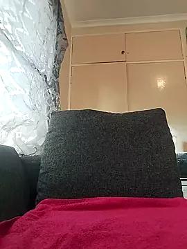 JuicyMilkyTizzy from StripChat is Freechat