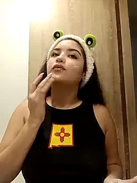 juli_santos_22 from StripChat is Freechat