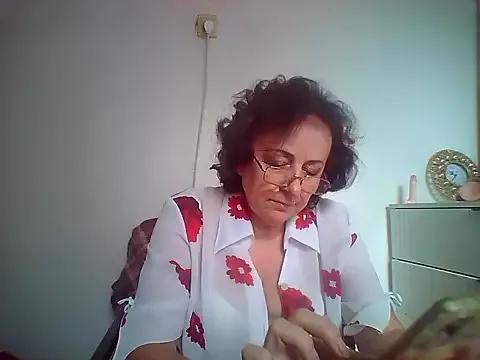 Julia54391 from StripChat is Freechat