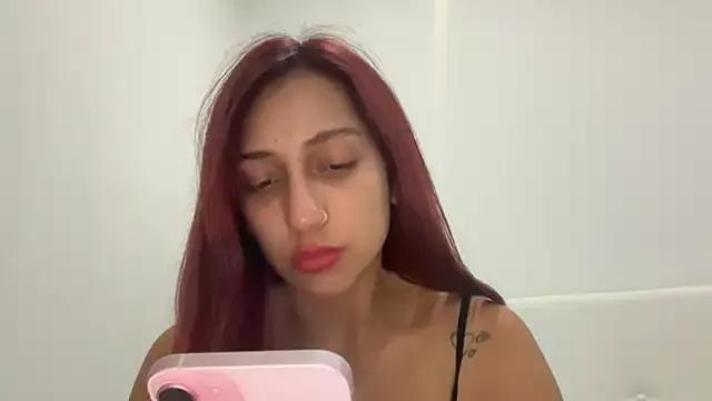 julialupato from StripChat is Freechat