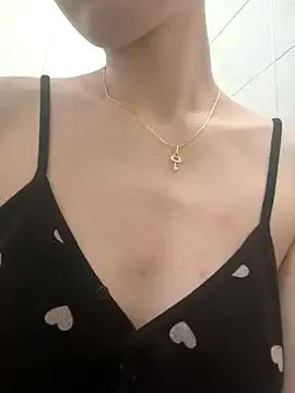 JuliBant666 webcams show profile image 