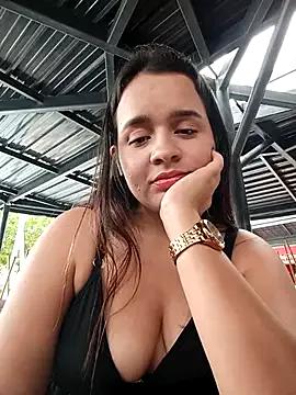 Julieth_hot-69 from StripChat is Freechat
