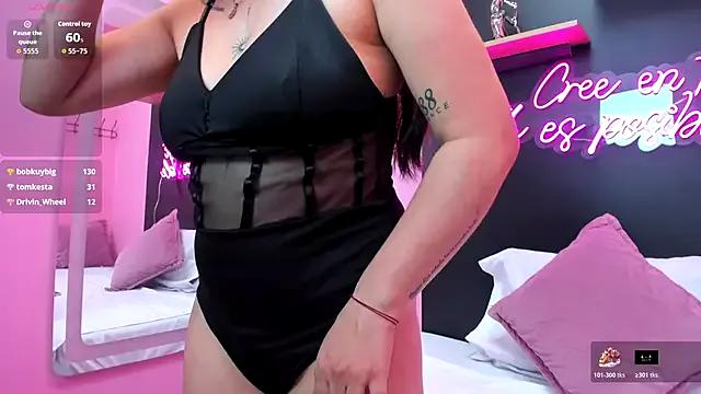 JuliethCruz_ from StripChat is Freechat