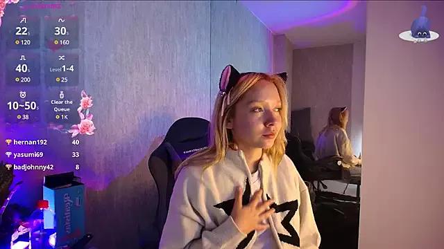 JuliethMoss from StripChat is Freechat