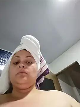 Julietta_1602 from StripChat is Freechat