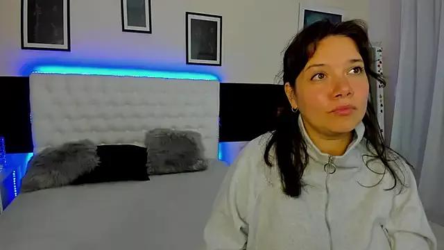 JulietteHarley webcams show profile image 