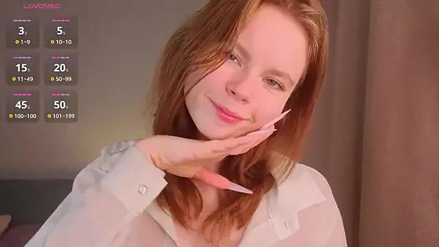 JulietteRain from StripChat is Freechat