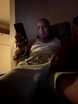 Julio_p webcams show profile image 