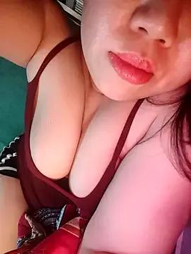 Julyy08 from StripChat is Freechat