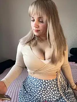 Juuice from StripChat