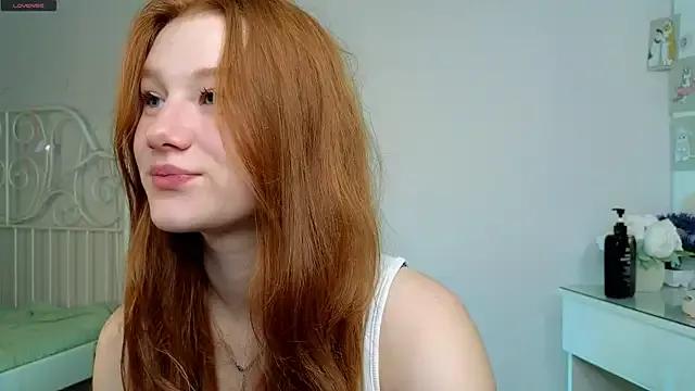 Juuulia_ from StripChat