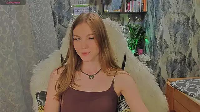 JuxxxsyBunx from StripChat