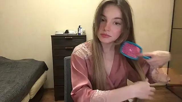 kaamelia from StripChat