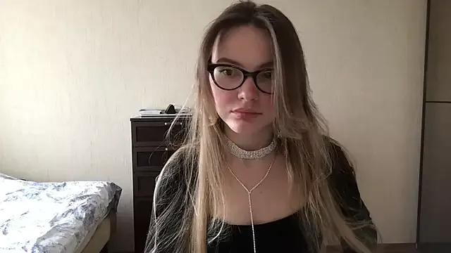 kaamelia from StripChat
