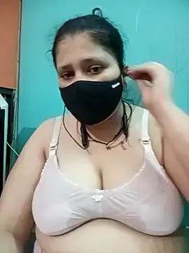 Kaja1919 from StripChat