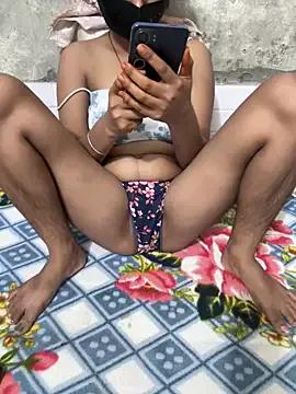 Kamini-hoti from StripChat is Freechat