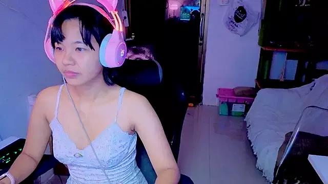 Kana_G from StripChat