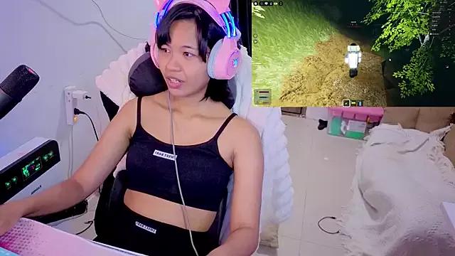 Kana_G from StripChat